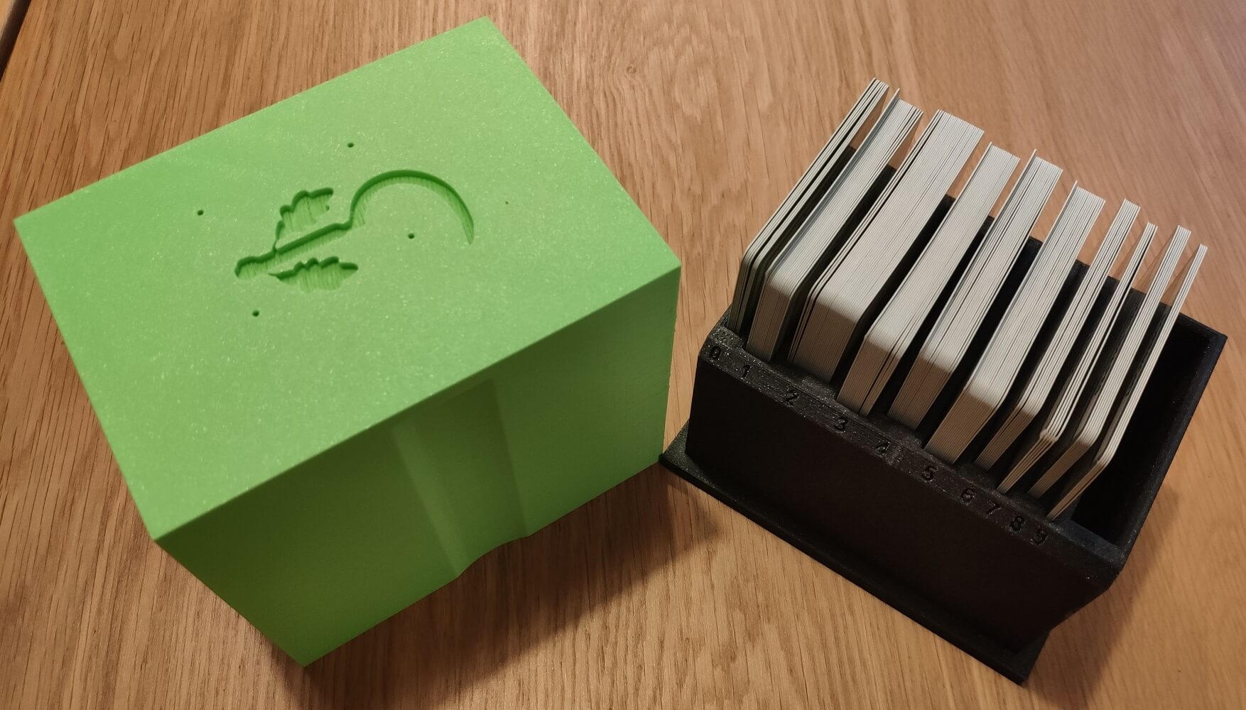 D&D Kartenbox • Zauber • Monster • Magische Gegenstände • Gale Fore Nine